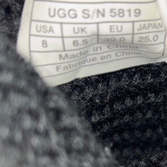 UGG black cable knit boots, button detail. Classic Cardy Boot - Picture 7 of 7